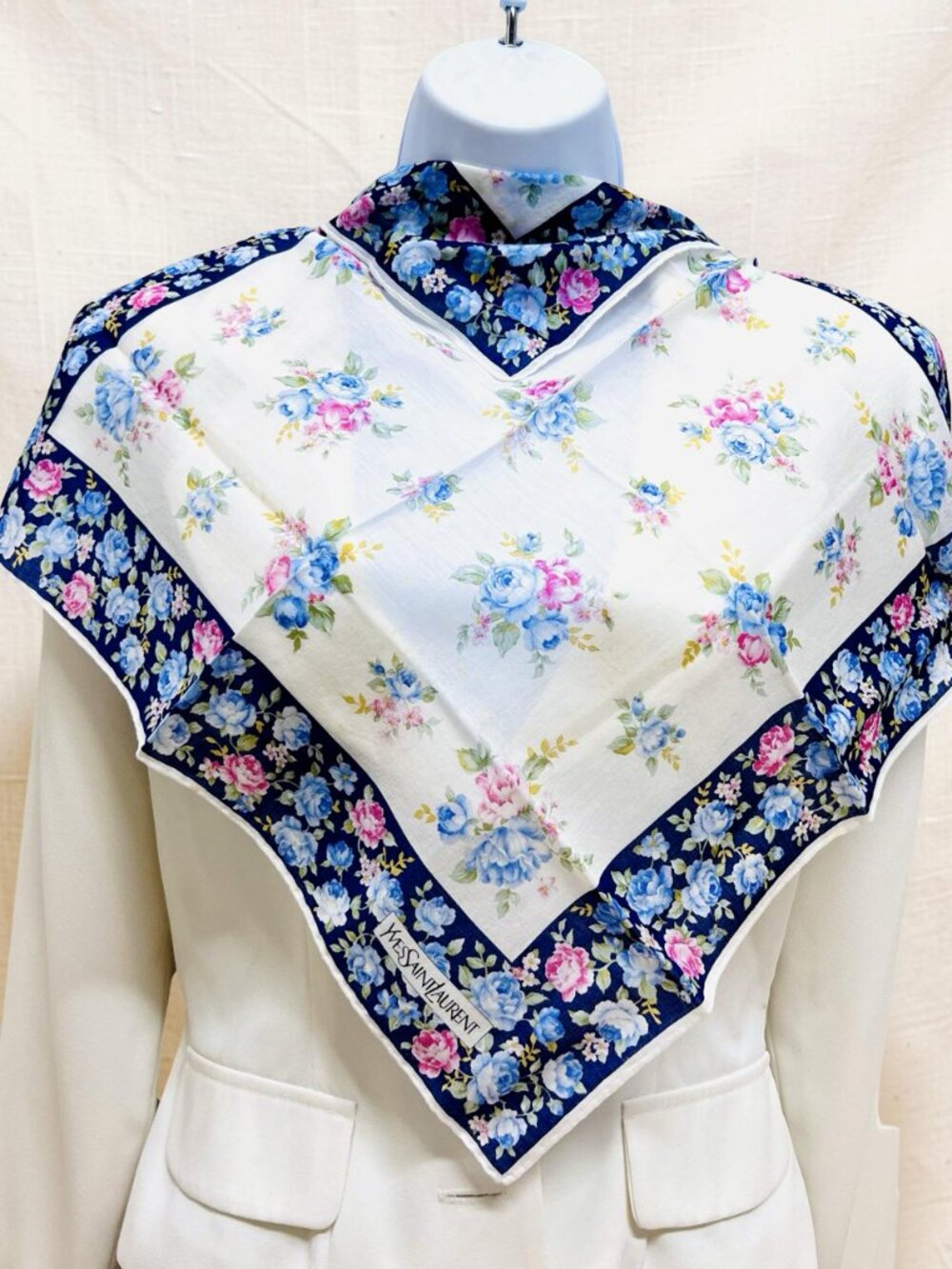 2 Neck-Kerchief YSL & Christian Dior cotton 18.5" white blue red  foral ( - Picture 4 of 14